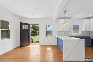 7 Franklin Ave, Montclair, NJ 07042 - Photo 6