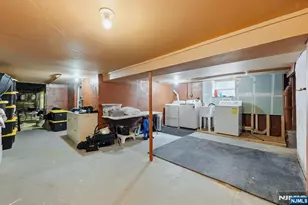 42 Lawrence St, Bloomfield, NJ 07003 - Photo 40