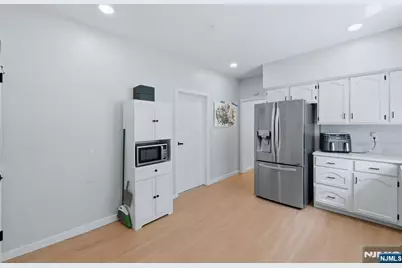 42 Lawrence Street, Bloomfield, NJ 07003 - Photo 12