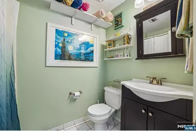 134 Boulevard 9 #9, Passaic, NJ 07055 - Photo 18