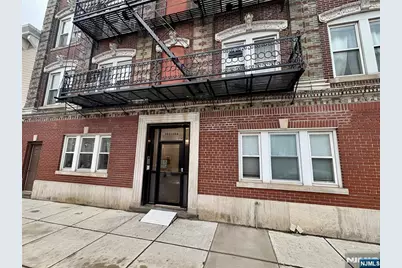 302 N 3rd Street 16 #16, East Newark, NJ 07029 - Photo 1