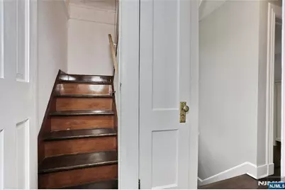142 Wyckoff Avenue, Waldwick, NJ 07463 - Photo 28
