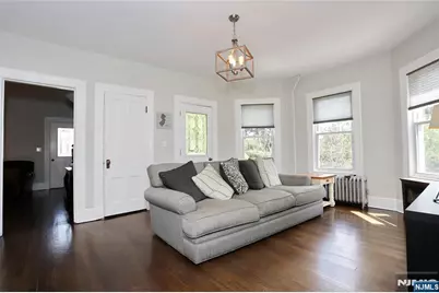 142 Wyckoff Avenue, Waldwick, NJ 07463 - Photo 20