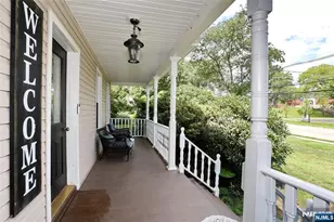 142 Wyckoff Ave, Waldwick, NJ 07463 - Photo 6
