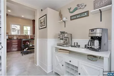 142 Wyckoff Avenue, Waldwick, NJ 07463 - Photo 18