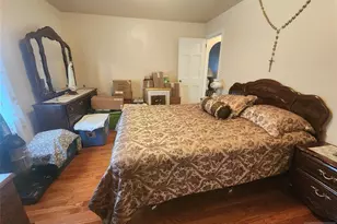 499 Jauncey Ave, Lyndhurst Township, NJ 07071 - Photo 16