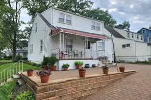499 Jauncey Ave, Lyndhurst Township, NJ 07071 - Photo 4