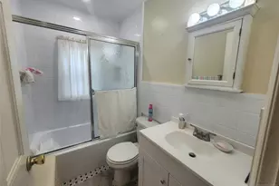 499 Jauncey Ave, Lyndhurst Township, NJ 07071 - Photo 14