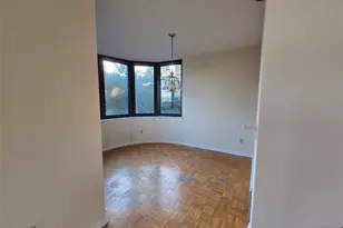 100 Carlyle Dr C04J, Cliffside Park, NJ 07010 - Photo 6