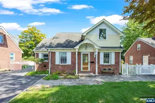 59 Colonial Pkwy, Dumont, NJ 07628 - Photo 2