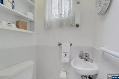 75 Humboldt Street, Wood Ridge, NJ 07075 - Photo 20