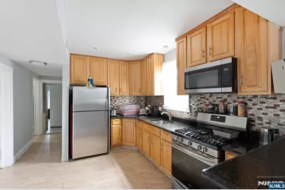 555 61st Street, West New York, NJ 07093 - Photo 16
