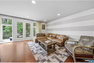 31 Grand Cove Way E31 #E31, Edgewater, NJ 07020 - Photo 1
