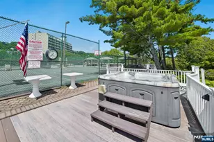 1055 River Road 312, Edgewater, NJ 07020 - Photo 34