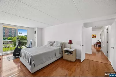 1055 River Road 312 #312, Edgewater, NJ 07020 - Photo 18