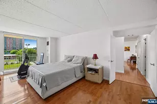1055 River Road 312, Edgewater, NJ 07020 - Photo 18