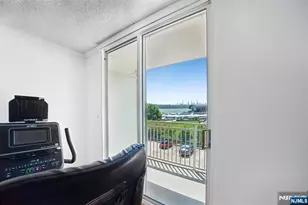 1055 River Road 312, Edgewater, NJ 07020 - Photo 20