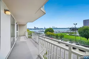 1055 River Road 312, Edgewater, NJ 07020 - Photo 26
