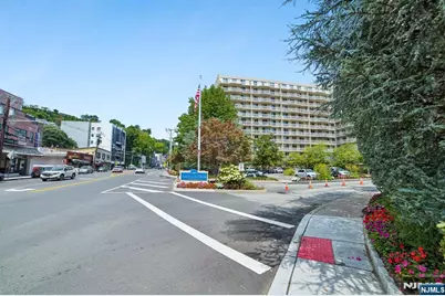 1055 River Road 312 #312, Edgewater, NJ 07020 - Photo 42