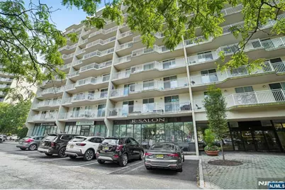 1055 River Road 312 #312, Edgewater, NJ 07020 - Photo 1