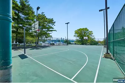 1055 River Road 312 #312, Edgewater, NJ 07020 - Photo 38