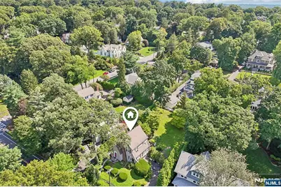 61 N Monroe Street, Ridgewood, NJ 07450 - Photo 12