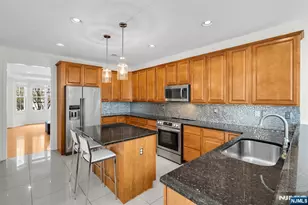 20 Witte Pl 64, West Orange Township, NJ 07052 - Photo 10
