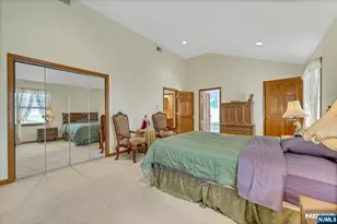 214 Van Buren St, Lyndhurst Township, NJ 07071 - Photo 24