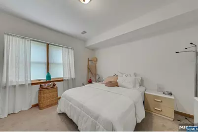 214 Van Buren Street, Lyndhurst Township, NJ 07071 - Photo 38
