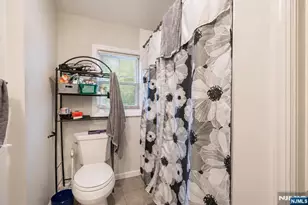 52 Thomas, Bloomfield, NJ 07003 - Photo 26