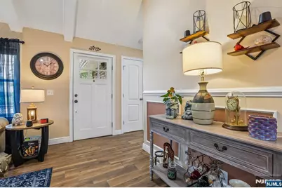 114 Hobart Avenue, Rutherford, NJ 07070 - Photo 4
