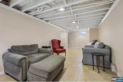 114 Hobart Avenue, Rutherford, NJ 07070 - Photo 22