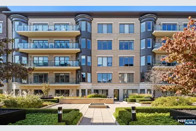100 Eton Row 203 #203, Weehawken, NJ 07086 - Photo 22