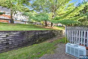 1148 Stafford St, Mahwah, NJ 07430 - Photo 24