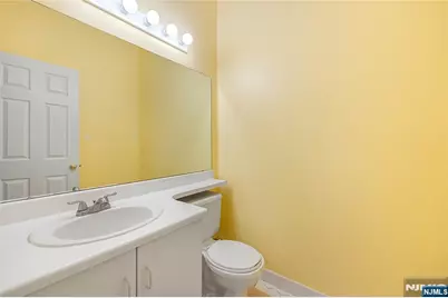 1148 Stafford Street, Mahwah, NJ 07430 - Photo 8