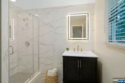 15 Candlestick Lane, Upper Saddle River, NJ 07458 - Photo 22