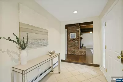 15 Candlestick Lane, Upper Saddle River, NJ 07458 - Photo 4