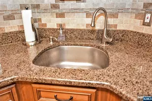 351 Cambridge Dr, Ramsey, NJ 07446 - Photo 14