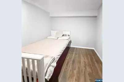 153.5 Mount Prospect Avenue, Newark, NJ 07104 - Photo 6