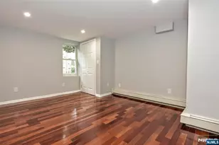 112 Pink St, Hackensack, NJ 07601 - Photo 8