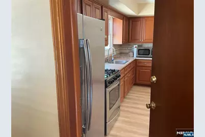 545 Freeman Street 2 #2, Lyndhurst Township, NJ 07071 - Photo 2