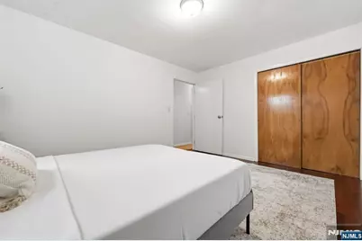 37 Forest Avenue, Nutley, NJ 07110 - Photo 12