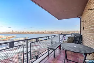 8800 Jfk Blvd E 7E, North Bergen, NJ 07047 - Photo 2