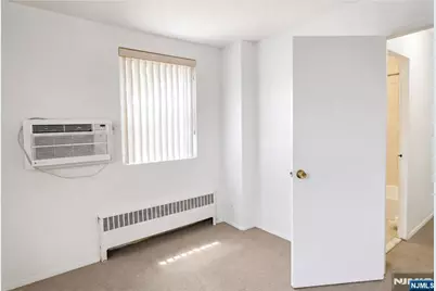 2345 Linwood Avenue 1A #1A, Fort Lee, NJ 07024 - Photo 6
