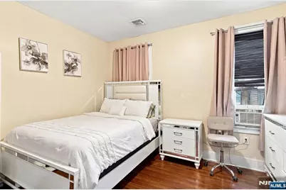 283-285 Smith Street, Newark, NJ 07106 - Photo 16