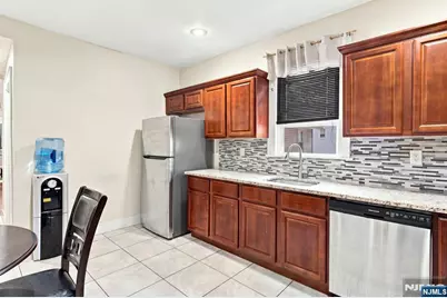 283-285 Smith Street, Newark, NJ 07106 - Photo 20