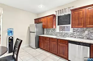 283-285 Smith St, Newark, NJ 07106 - Photo 20