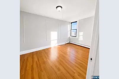 840 Mount Prospect Avenue 3 #3, Newark, NJ 07104 - Photo 4