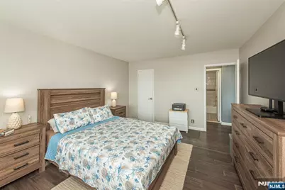 6040 Boulevard East 6F #6F, West New York, NJ 07093 - Photo 18