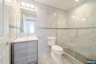 457 Lincoln Ave 457, Cliffside Park, NJ 07010 - Photo 24